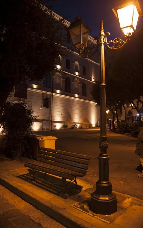 Almayer La Locanda Gaeta Bagian luar foto